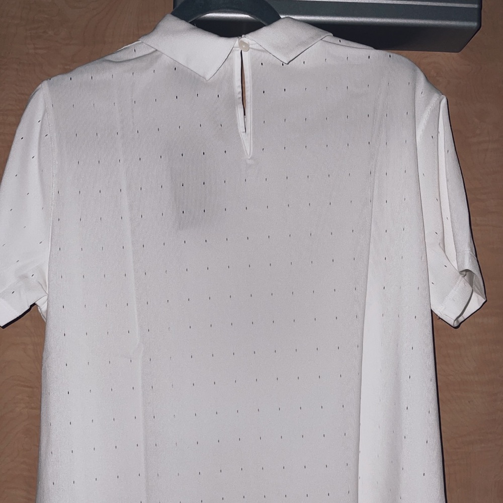 new with tags golf tops women’s 2 Larges and 1 Xl - Picture 4 of 5